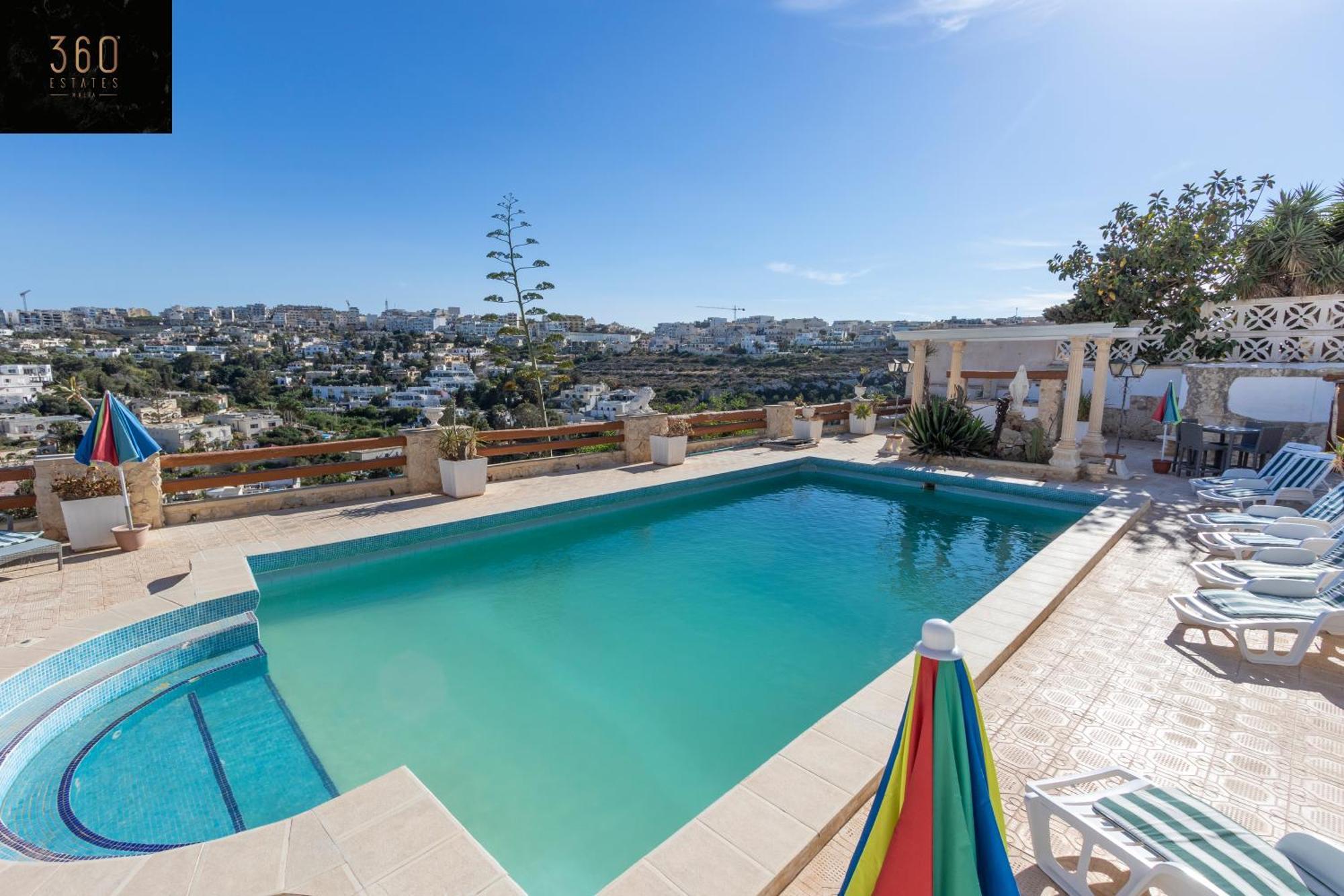 Massive Villa Pool Area With Views, Wifi With Bbq By 360 Estates Mellieha Exterior foto